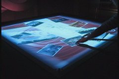 桌面互動投影系統(tǒng)特點(diǎn)及應(yīng)用